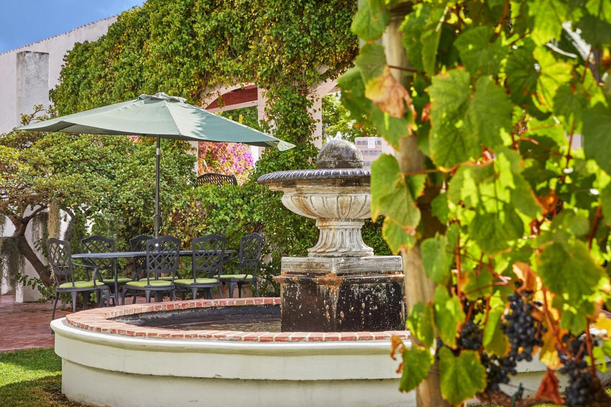 Deux Freres Wine Estate & Luxury Villas Stellenbosch Exterior foto